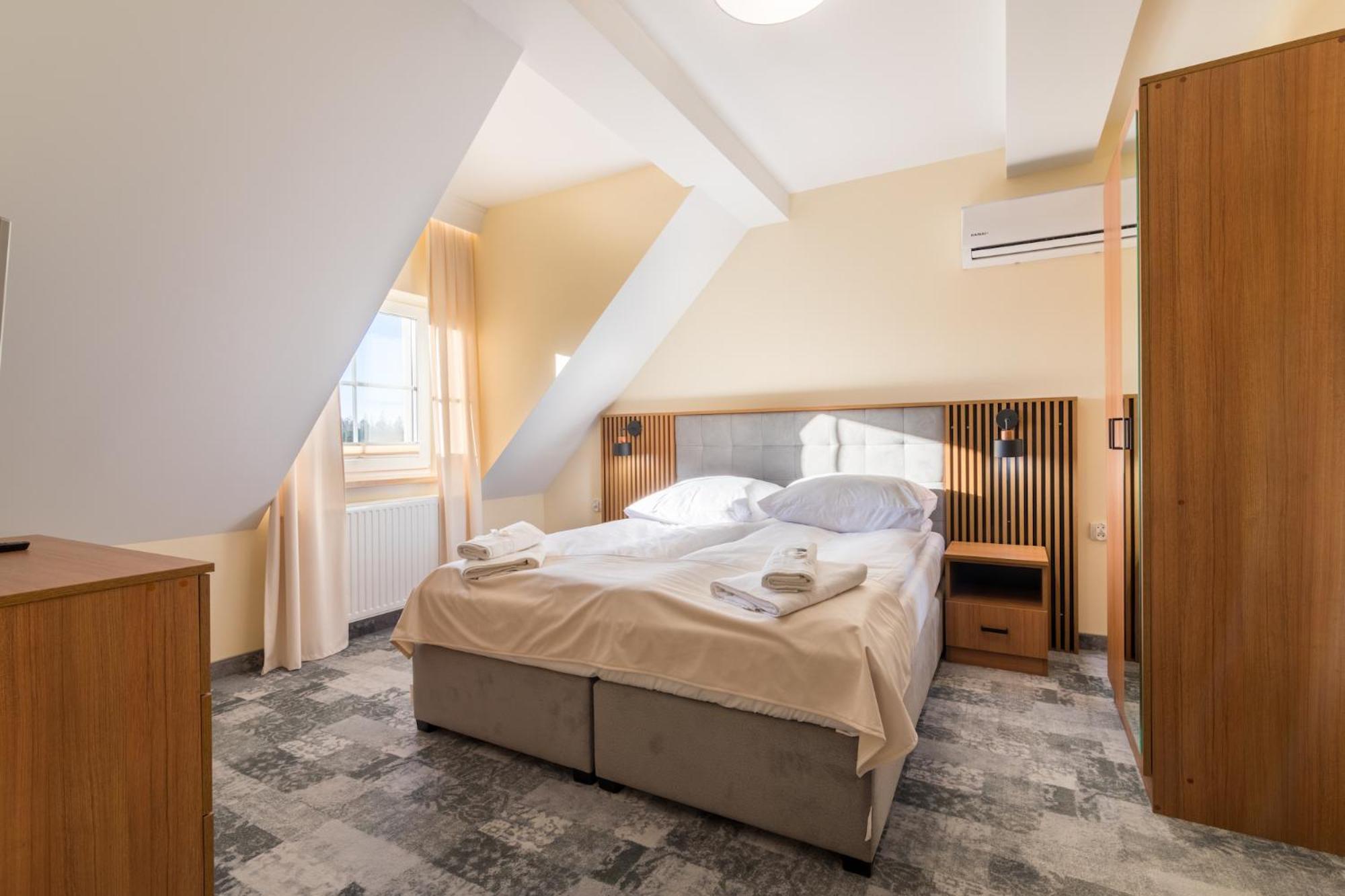 Hotel Perla Dunajca ツァルニ・ドゥナイェツ エクステリア 写真